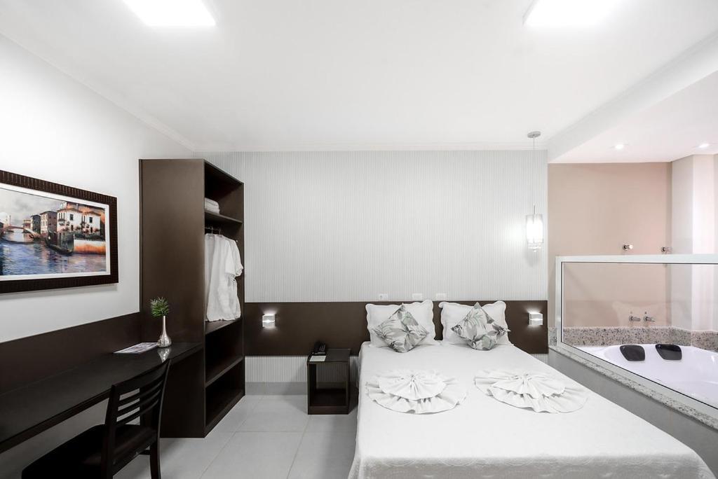 Caligio Hotel Pirapozinho Eksteriør billede